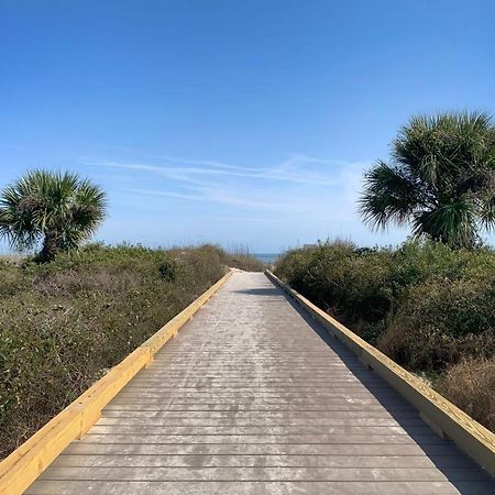 Nothing But Ocean In Forest Beach Hilton Head Island Exteriör bild