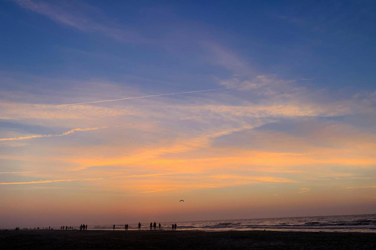 Nothing But Ocean In Forest Beach Hilton Head Island Exteriör bild