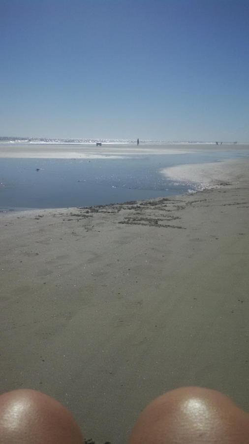 Nothing But Ocean In Forest Beach Hilton Head Island Exteriör bild
